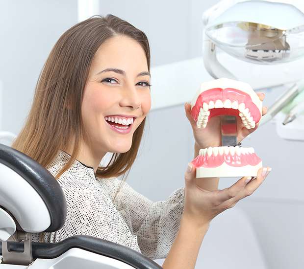 West Bloomfield Township Implant Dentist