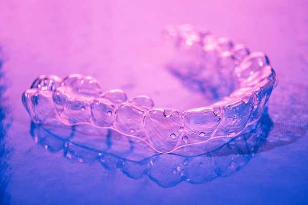 Pros And Cons Of Invisalign®
